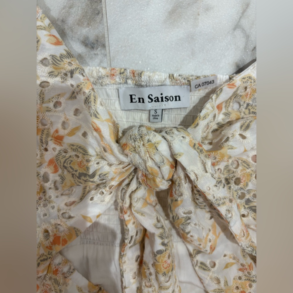 En Saison Floral Tie-Front Mini Dress - Picture 5 of 10